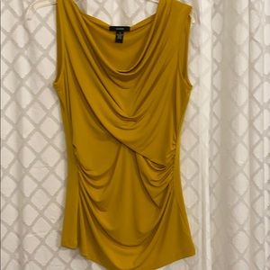 Alfani mustard color sleeveless classic top.